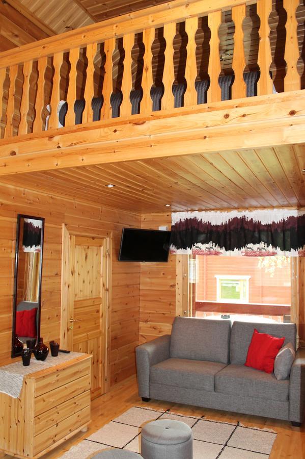 Loma-Vietonen Holiday Village Meltosjärvi Exteriör bild