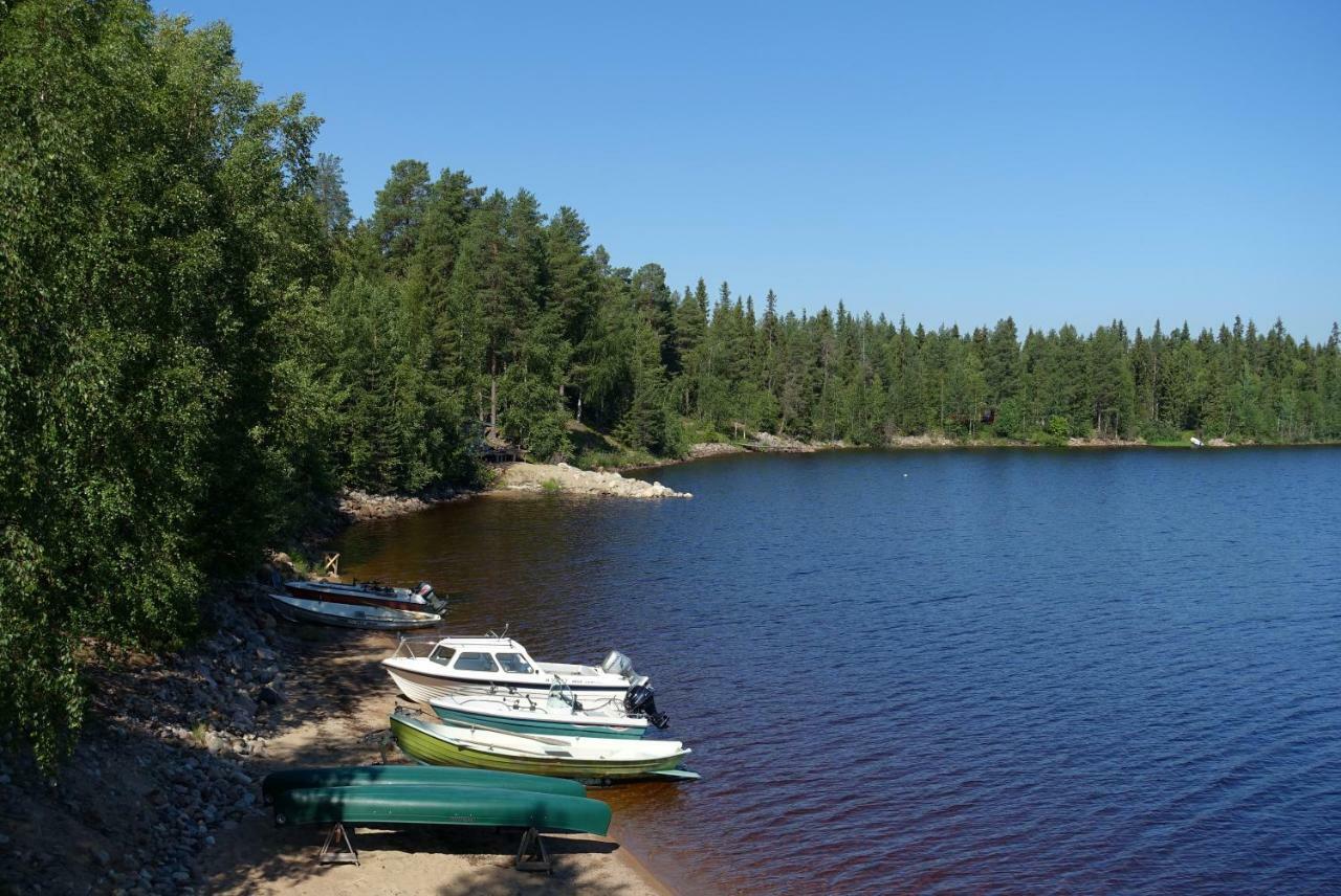 Loma-Vietonen Holiday Village Meltosjärvi Exteriör bild